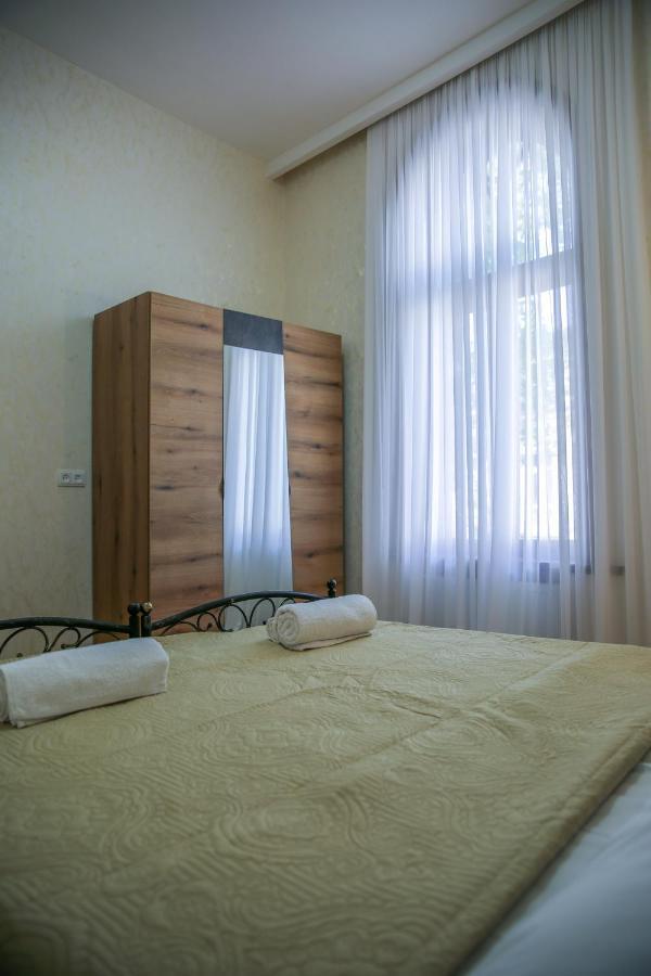 Lalis Apartment Τυφλίδα Εξωτερικό φωτογραφία